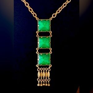 EUC! Retired Cabi Gold Green Statement Necklace